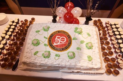 50th anniversary cake